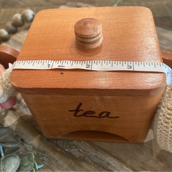 UNIQUE HANDCRAFTED WOOD TEA CONTAINER - Picture 8 of 12